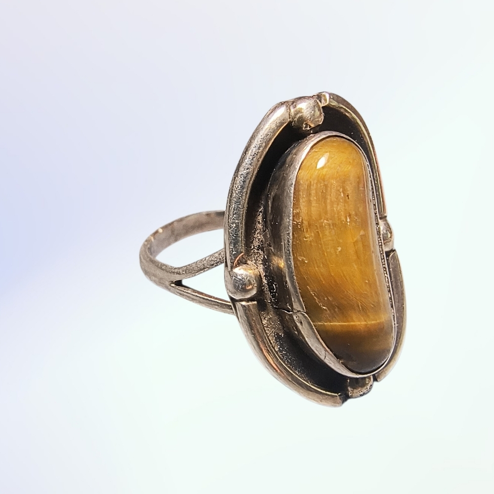 Vintage Tiger Eye And Sterling Silver Southwest Style Split Shank Ring